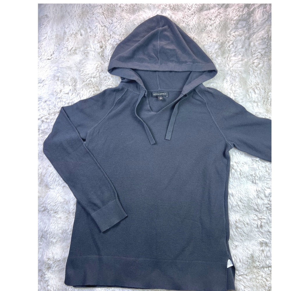 Banana Republic Mens Small Gray Knit Hoodie Sweater Pullover Raglan V-Neck. A35
